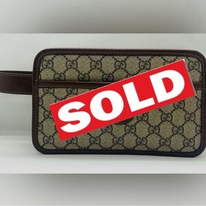 Authentic GUCCI GG SUPREME TRAVEL POUCH